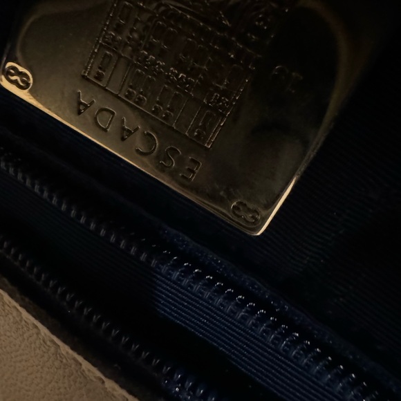 Vintage Escada bag - Picture 5 of 7